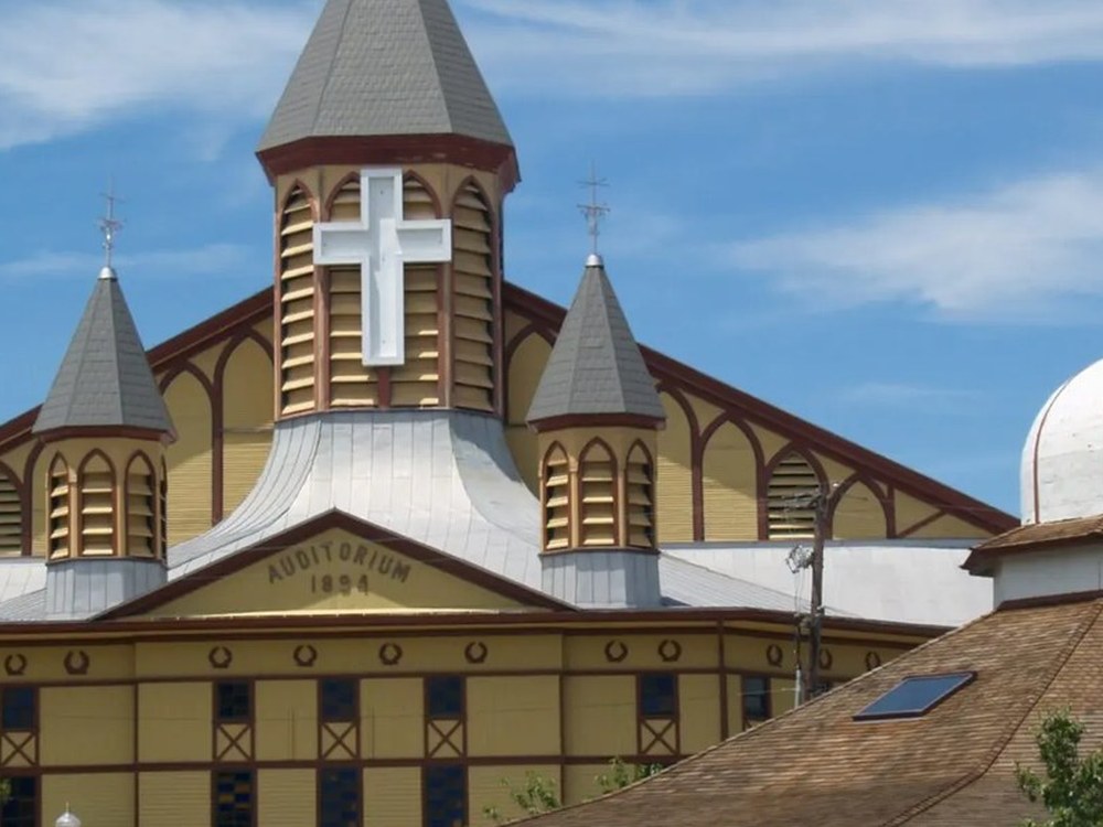 Ocean Grove, NJ — Victorian cottages and Tent City in the shadow of the Great Auditorium